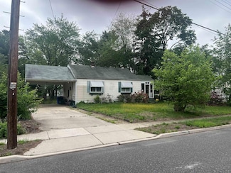 292 Chestnut St, Hammonton, NJ 08037