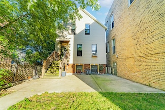 2101 S Central Park Ave, Chicago, IL 60623