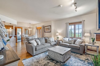 75 Arling Center Ct Unit 301, Tamarack, ID 83615