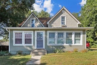 705 Hatton Ave, Dallas Center, IA 50063