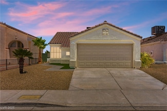 1904 Leaning Pine Way, Las Vegas, NV 89128