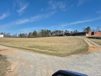 3126 Livingston Hwy, Jamestown, TN 38556