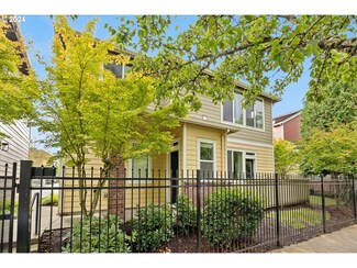 1970 NW Florence Ave, Gresham, OR 97030