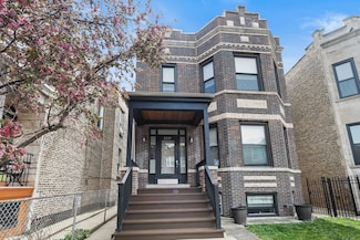 3237 W Cortez St, Chicago, IL 60651