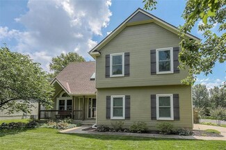 15615 Barkley St, Overland Park, KS 66223