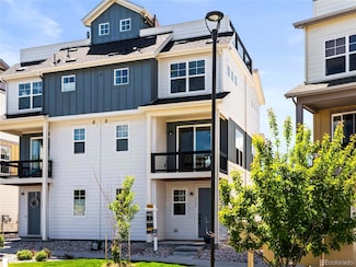 6162 W 28th Ct, Edgewater, CO 80214