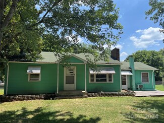 918 2nd St, Kings Mountain, NC 28086