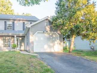 1877 Appaloosa Dr, Naperville, IL 60565