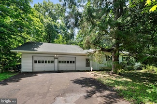 3407 Sterner Mill Rd, Quakertown, PA 18951