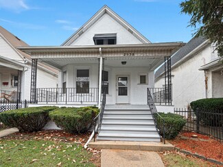 2538 N Springfield Ave, Chicago, IL 60647