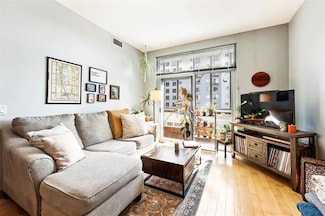 309 W Washington Ave Unit 502, Madison, WI 53703