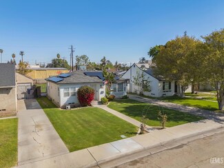 3112 Oak Place, Bakersfield, CA 93304