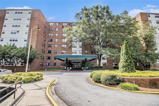 2965 Pharr Court South NW Unit 714, Atlanta, GA 30305