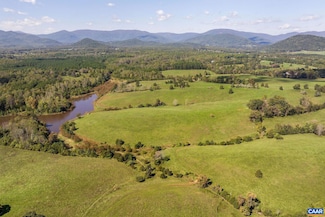 955 Simmons Gap Rd, Dyke, VA 22935
