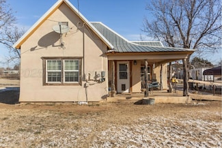 201 Seventh St, McLean, TX 79057
