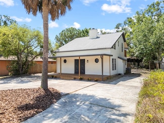 3316 W Napoleon Ave, Tampa, FL 33611