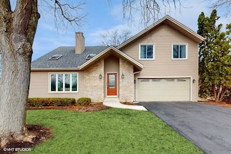1299 Leverenz Rd, Naperville, IL 60564