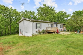 5390 Engledow Rd, de Soto, MO 63020
