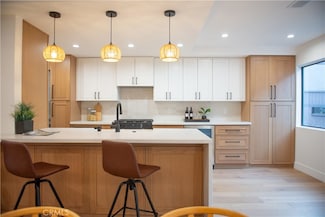 13044 Mindanao Way Unit 3, Marina Del Rey, CA 90292