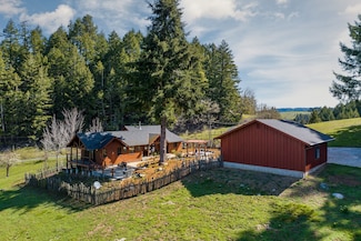 31650 Sherwood Rd, Willits, CA 95490