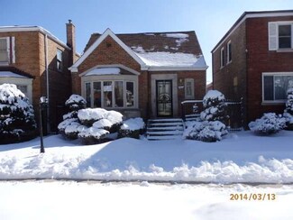 8021 S Campbell Ave, Chicago, IL 60652