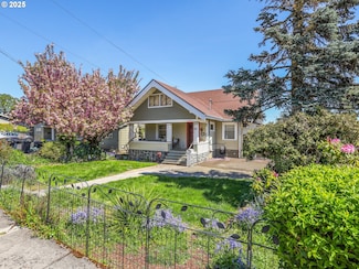 160 S 1st St, Saint Helens, OR 97051