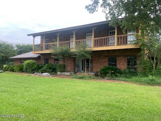 1012 Patin St, Breaux Bridge, LA 70517