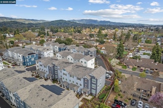 339 Pear Tree Terrace Unit H, Napa, CA 94558