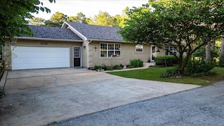 113 Wyn St, Houston, MO 65483
