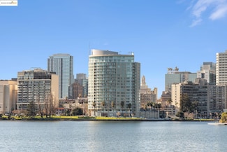 1 Lakeside Dr Unit 415, Oakland, CA 94612