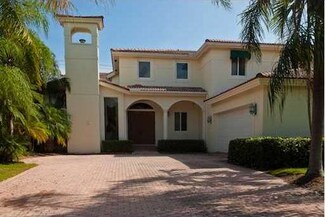 535 Golden Beach Dr, Golden Beach, FL 33160
