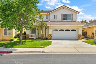 353 Camden Ct, Corona, CA 92879