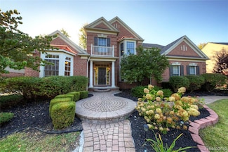 1630 Mistwood Ct, Canton, MI 48187