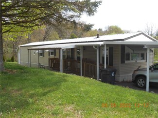 127 Cheyenne Ln, Lehighton, PA 18235