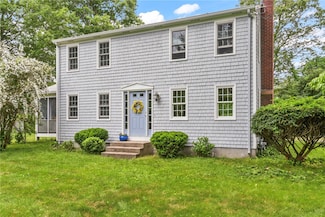 373 Fletcher Rd, North Kingstown, RI 02852