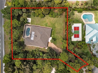 8785 Thousand Pines Cir, West Palm Beach, FL 33411