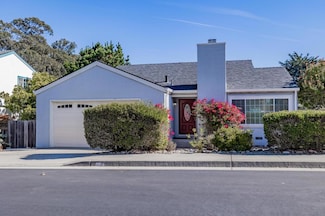 12 Primrose Cir, Seaside, CA 93955