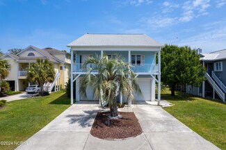 822 Cutter Ct, Kure Beach, NC 28449