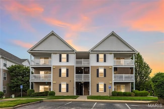 9744 Bexley Station Dr Unit F, Saint Louis, MO 63123