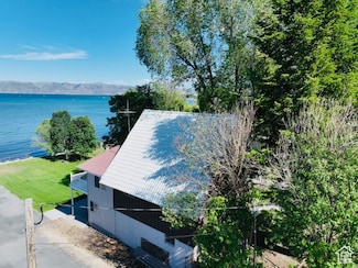 1640 S Bear Lake Blvd, Garden City, UT 84028
