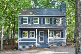 1634 Inglewood Dr, Charlottesville, VA 22901