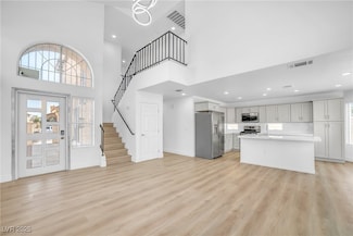 5207 Silverheart Ave, Las Vegas, NV 89142