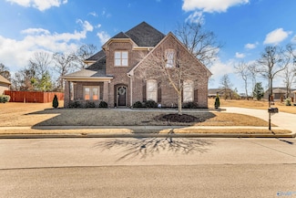 127 Misty River Ln SW, Huntsville, AL 35824