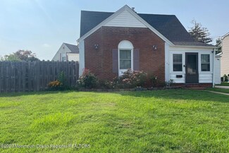 149 Harcourt Dr, Trenton, NJ 08610
