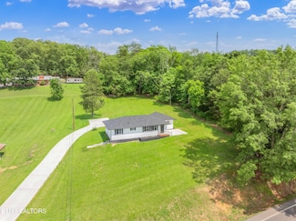 1218 S Kentucky St, Kingston, TN 37763