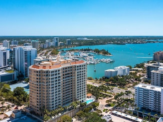 35 Watergate Dr Unit 906, Sarasota, FL 34236