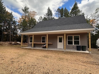19 Hemlock Ln, Whitefield, ME 04353