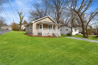 1501 Plymouth St, Greensboro, NC 27406