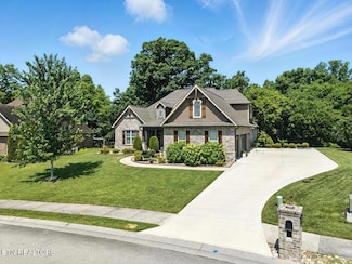 1439 St Thomas Way, Alcoa, TN 37701