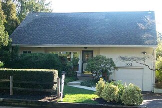 102 E Mill Rd, Flourtown, PA 19031